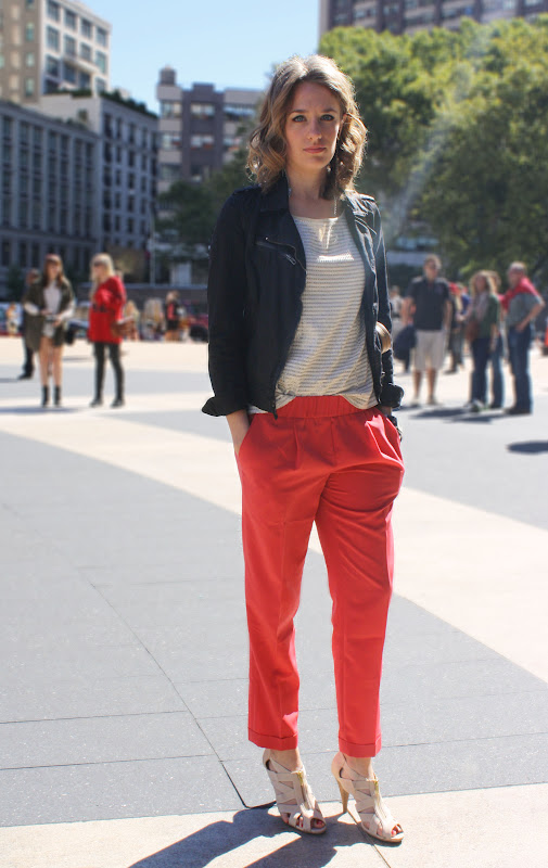 Follow by Email Shop our Collection of Women's Red Pants at londonmetalumni.ml for the Latest Designer Brands & Styles. FREE SHIPPING AVAILABLE!